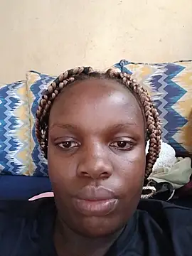 Snapshot of shimofupi chatting on July 29, 12:03 pm shimofupi online show from July 29, 12:03 pm