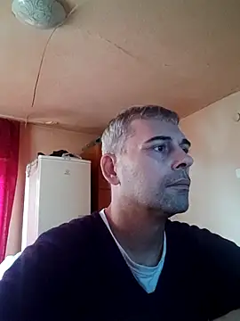 Snapshot of labarul69 chatting on July 27, 9:38 am labarul69 online show from July 27, 9:38 am