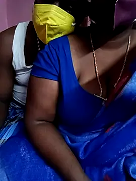 Snapshot of Tamil-couple696 chatting on July 30, 9:08 am Tamil-couple696 online show from July 30, 9:08 am