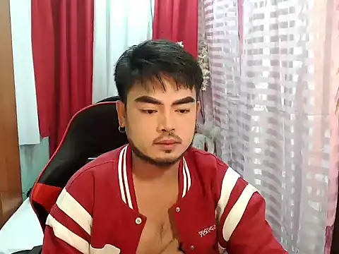 gabbiealejandro online show from August 4, 6:10 pm