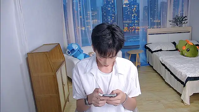 Snapshot of xiaoyang-FF chatting on July 29, 5:33 pm xiaoyang-FF online show from July 29, 5:33 pm