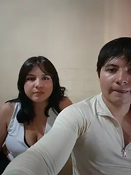 Snapshot of Amysex_couple chatting on July 30, 5:12 pm Amysex couple online show from July 30, 5:12 pm