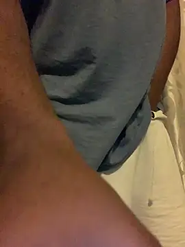 Snapshot of Mrnicedih chatting on July 31, 12:21 am Mrnicedih online show from July 31, 12:21 am