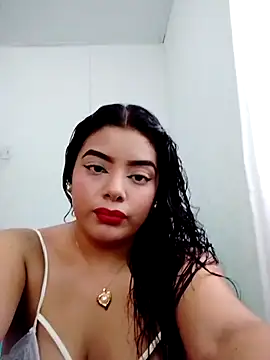 Snapshot of zhathy chatting on August 3, 6:44 pm zhathy online show from August 3, 6:44 pm