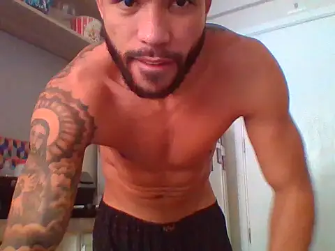 sigilo23cm  online show from July 31, 5:12 pm