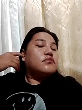 Andrea0414 online show from October 23, 10:19 pm