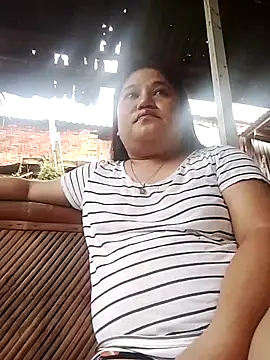 Snapshot of Andrea0414 chatting on February 7, 10:57 pm Andrea0414 online show from February 7, 10:57 pm