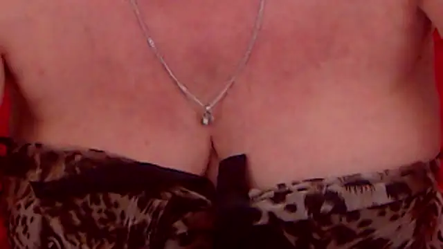Snapshot of LadyAlana chatting on February 2, 1:23 am LadyAlana online show from February 2, 1:23 am