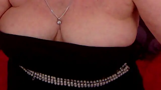 Snapshot of LadyAlana chatting on February 27, 10:42 pm LadyAlana online show from February 27, 10:42 pm