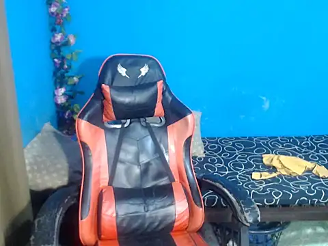 Snapshot of venustheg0ddess chatting on November 4, 5:06 am venustheg0ddess online show from November 4, 5:06 am