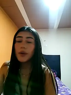 Snapshot of Maya_Rave_ chatting on August 7, 3:30 am Maya Rave online show from August 7, 3:30 am