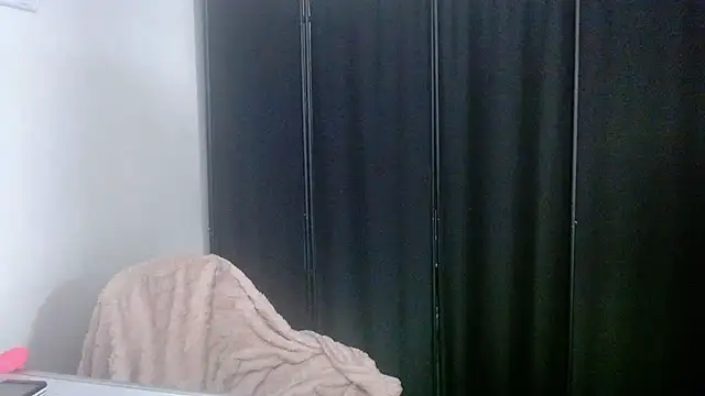 Snapshot of Jimbobishard chatting on August 4, 12:41 pm Jimbobishard online show from August 4, 12:41 pm