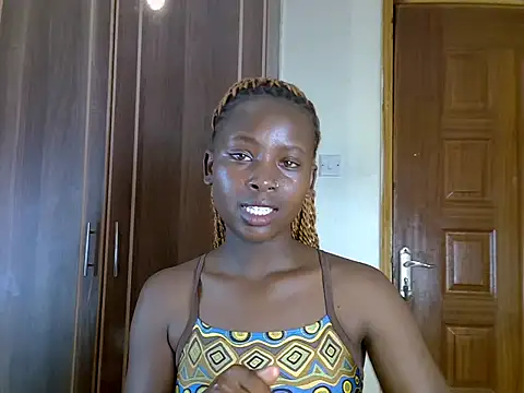 sexycatalina245 online show from August 5, 10:07 am