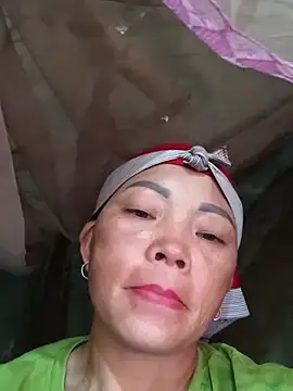 Sadie 02 online show from August 6, 7:32 am