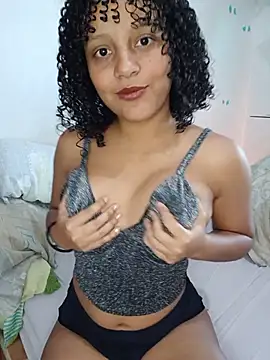 NatashaBorghese online show from August 7, 6:32 pm
