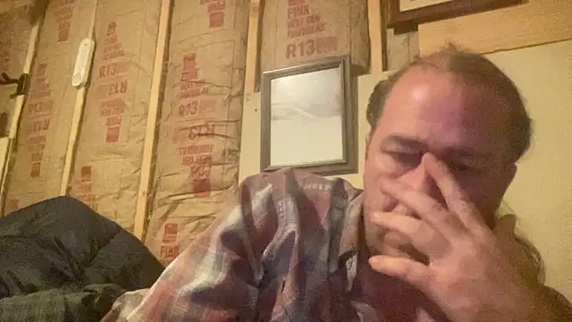 Snapshot of MattJacker33 chatting on August 6, 2:57 am MattJacker33 online show from August 6, 2:57 am