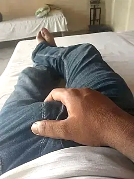 Snapshot of Udayrana22 chatting on August 9, 10:20 am Udayrana22 online show from August 9, 10:20 am