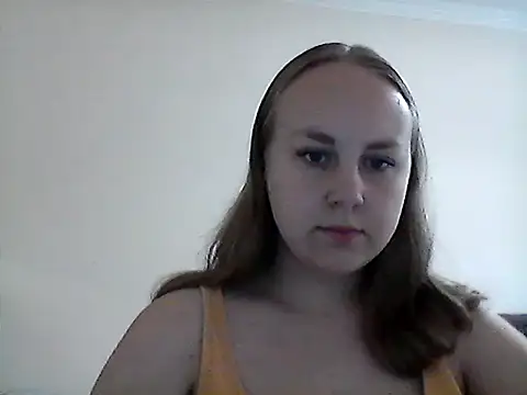LaylaVall online show from August 7, 11:23 am