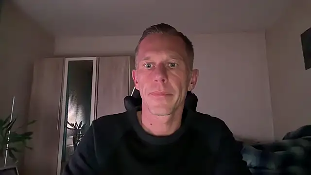 slaveboy2016xh online show from December 2, 9:17 pm