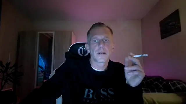 slaveboy2016xh online show from December 30, 8:25 pm