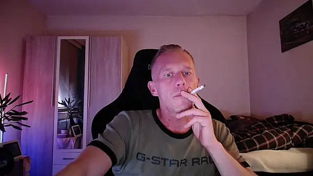 slaveboy2016xh online show from September 10, 6:30 pm