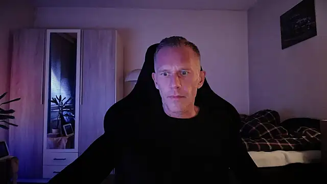 slaveboy2016xh online show from September 12, 8:09 pm