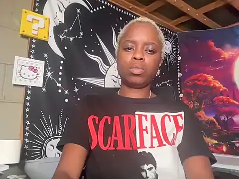 SimoneSavage online show from November 8, 3:29 am