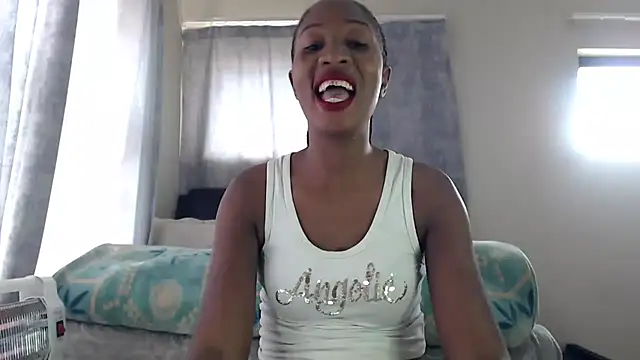 Snapshot of leanna23 chatting on November 10, 9:08 am leanna23 online show from November 10, 9:08 am