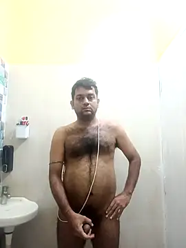 Snapshot of rarindam17 chatting on February 4, 2:39 am rarindam17 online show from February 4, 2:39 am