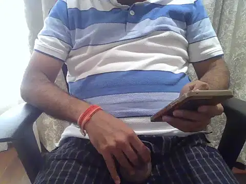 Snapshot of rarindam17 chatting on March 7, 12:13 pm rarindam17 online show from March 7, 12:13 pm