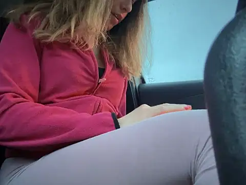 sexylenia online show from March 12, 5:17 pm