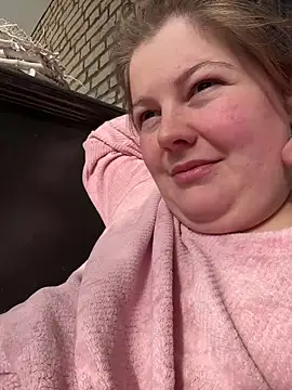 BootyLola online show from March 9, 9:35 am