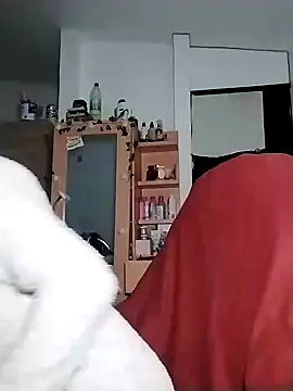 Snapshot of angel_allis chatting on December 27, 5:52 am angel allis online show from December 27, 5:52 am