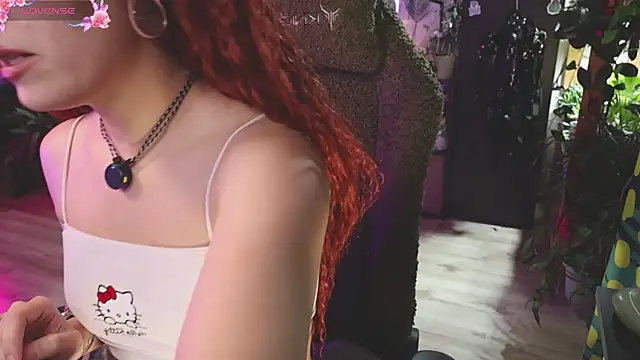 Dead Butterfly online show from November 15, 3:37 am