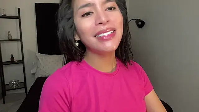 Snapshot of your_bianca69 chatting on February 26, 11:26 pm your bianca69 online show from February 26, 11:26 pm