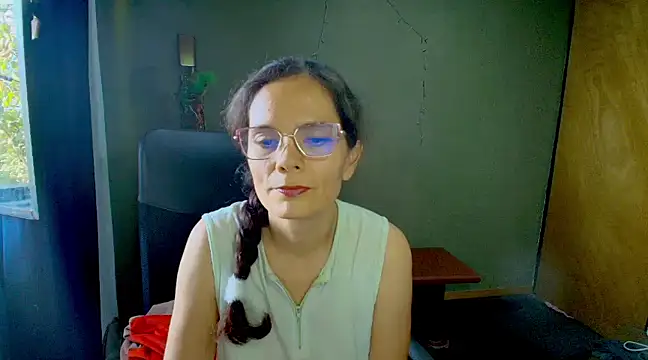 Snapshot of Nattyslave4U chatting on March 22, 9:31 pm Nattyslave4U online show from March 22, 9:31 pm