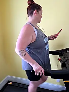 Snapshot of onlyhotbbw75 chatting on February 4, 2:56 pm onlyhotbbw75 online show from February 4, 2:56 pm