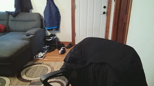 Snapshot of SweetAriesXO chatting on February 24, 3:43 pm SweetAriesXO online show from February 24, 3:43 pm