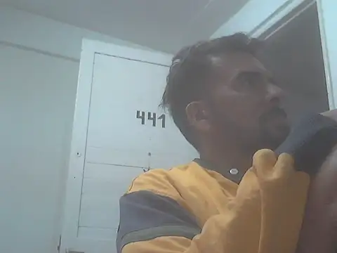 Snapshot of el_principe_hot chatting on October 31, 3:07 am el principe hot online show from October 31, 3:07 am