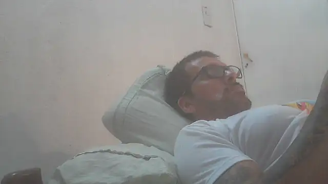 Snapshot of el_principe_hot chatting on December 18, 5:13 am el principe hot online show from December 18, 5:13 am