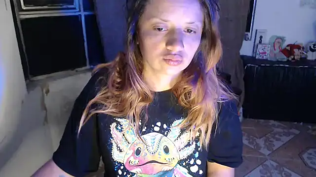 Snapshot of kattydirtylol chatting on November 16, 1:55 am kattydirtylol online show from November 16, 1:55 am