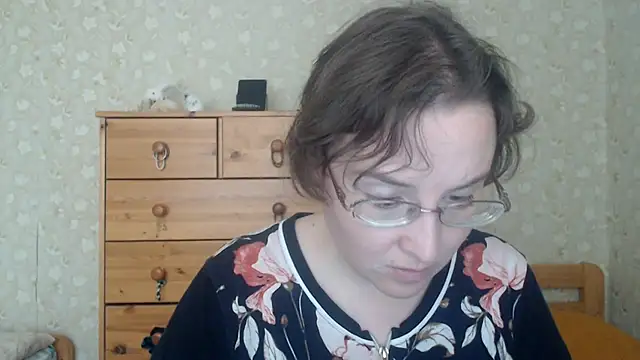 Smart Rose online show from April 6, 2:29 pm