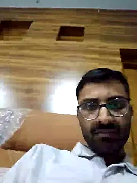 krishna8035 online show from February 17, 2:04 pm