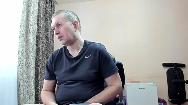 Snapshot of SanFrantsisko chatting on April 29, 5:22 am SanFrantsisko online show from April 29, 5:22 am