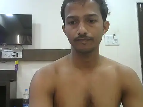 Snapshot of sexymeet chatting on December 21, 6:41 am sexymeet online show from December 21, 6:41 am