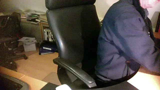 outlaw200 online show from December 5, 6:22 pm