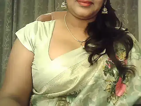 Snapshot of Spandana_Sweety chatting on July 2, 6:08 am Spandana Sweety online show from July 2, 6:08 am
