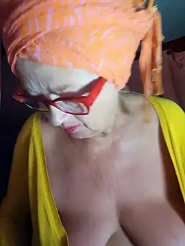 MucMilf59 online show from February 22, 1:55 am