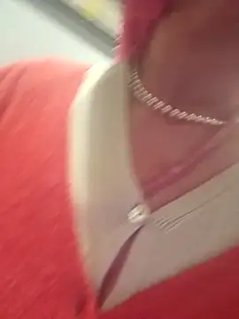 Snapshot of MucMilf59 chatting on October 27, 10:30 am MucMilf59 online show from October 27, 10:30 am