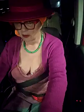 Snapshot of MucMilf59 chatting on November 11, 12:16 pm MucMilf59 online show from November 11, 12:16 pm